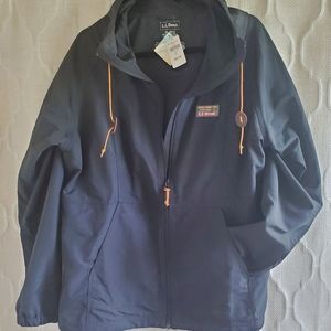 L.L.Bean rain jacket with hood, size XL, color black